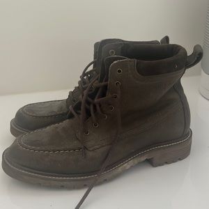 Cole hann leather waterproof leather boots - dark gray brown is 7